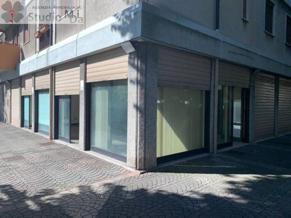 negozio in vendita a Venezia in zona Marghera