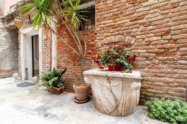 appartamento in vendita a Venezia in zona Sestiere Cannaregio