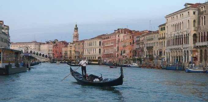 negozio in vendita a Venezia in zona Sestiere Cannaregio