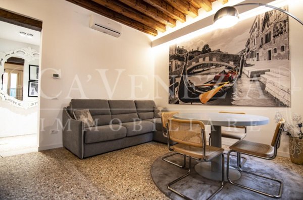 appartamento in vendita a Venezia in zona Sestiere Santa Croce
