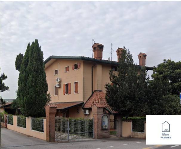 casa indipendente in vendita a Venezia in zona Mestre