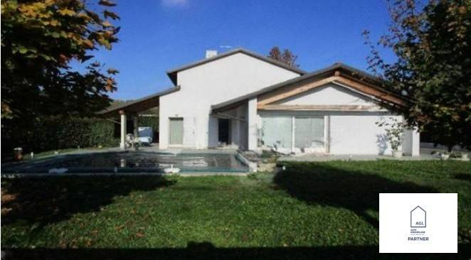 casa indipendente in vendita a Venezia in zona Mestre