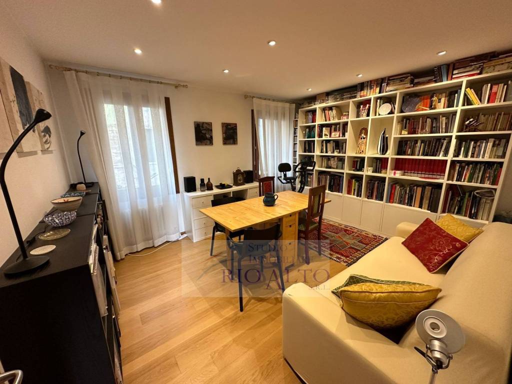 appartamento in vendita a Venezia in zona Sestiere Castello