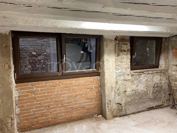 casa indipendente in vendita a Venezia in zona Sestiere San Polo