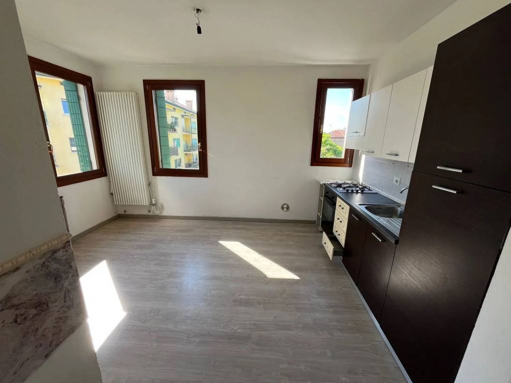 appartamento in vendita a Venezia in zona Marghera