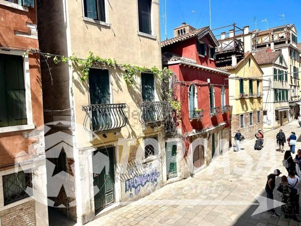 appartamento in vendita a Venezia in zona Sestiere San Polo