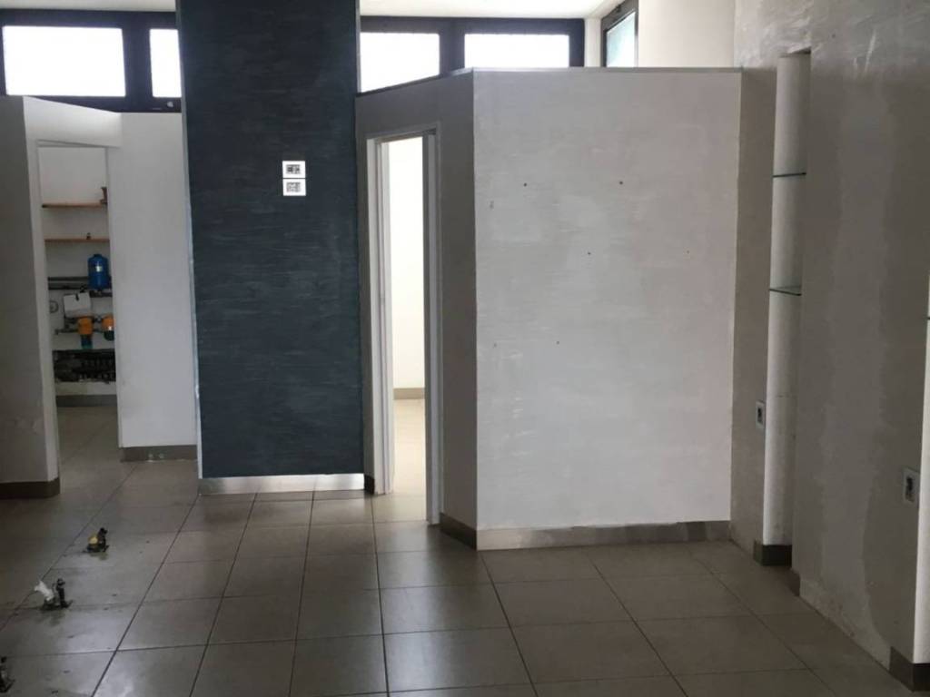 negozio in vendita a Venezia in zona Marghera
