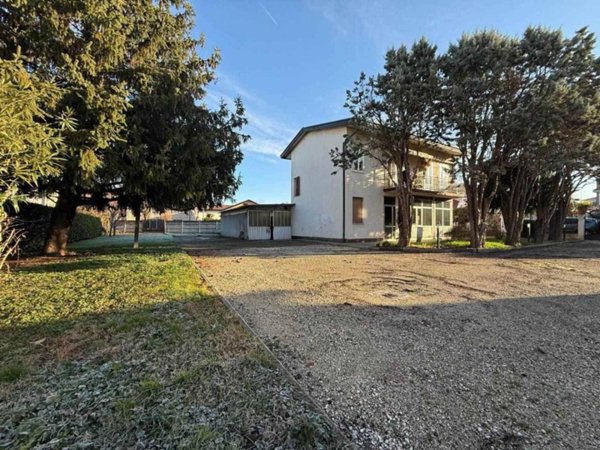 casa indipendente in vendita a Venezia in zona Marocco