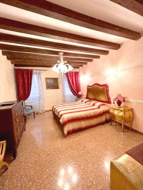 casa indipendente in vendita a Venezia in zona Murano