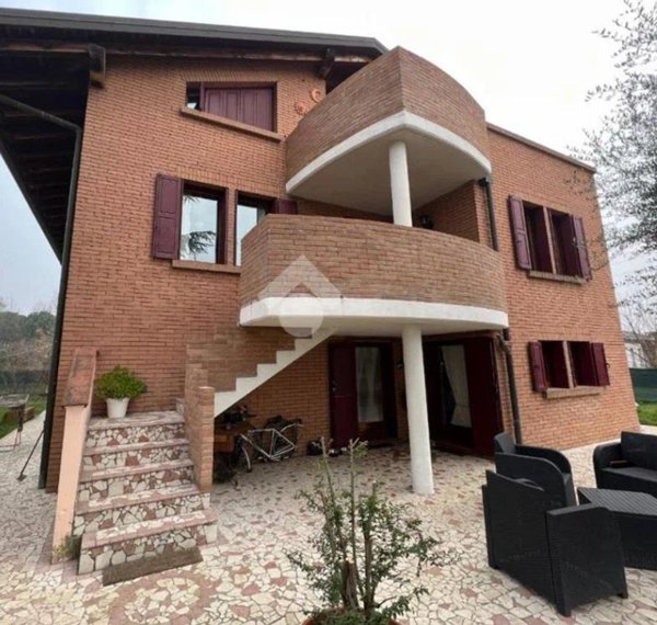 casa indipendente in vendita a Venezia in zona Carpenedo