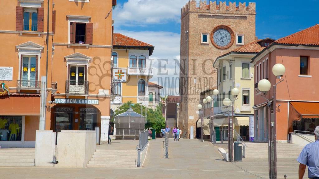negozio in vendita a Venezia in zona Mestre