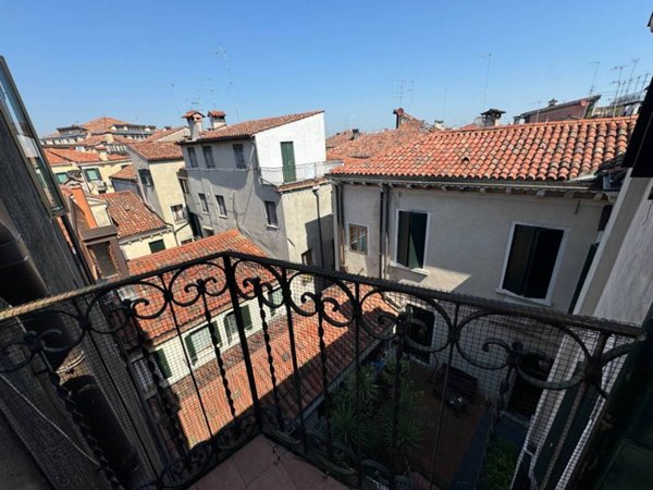 appartamento in vendita a Venezia in zona Sestiere Cannaregio