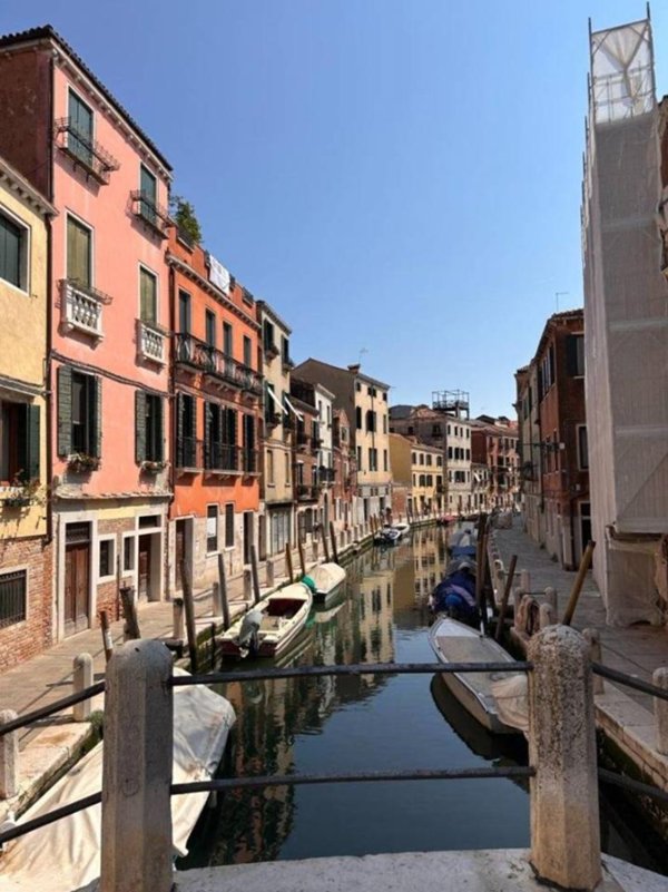 appartamento in vendita a Venezia in zona Sestiere Dorsoduro