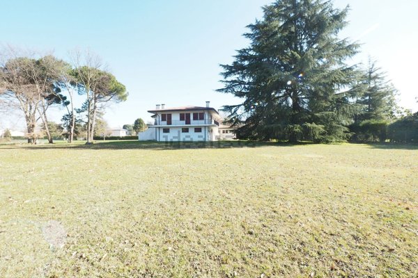 casa indipendente in vendita a Venezia in zona Mestre