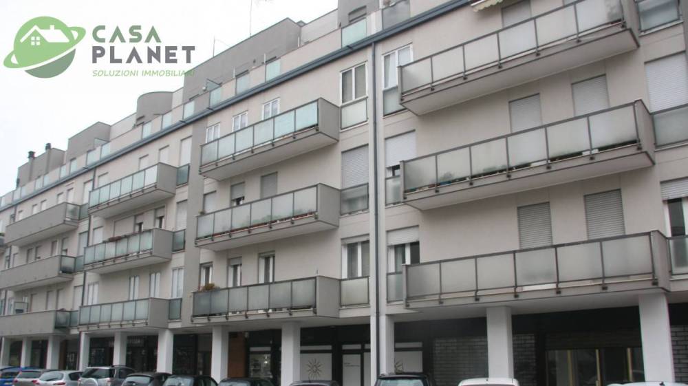 negozio in vendita a Venezia in zona Mestre