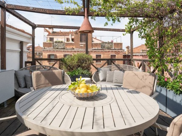 appartamento in vendita a Venezia in zona Sestiere Cannaregio