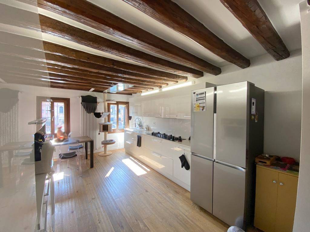 appartamento in vendita a Venezia in zona Sestiere Cannaregio