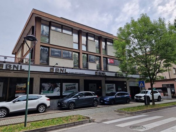 ufficio in vendita a Venezia in zona Marghera