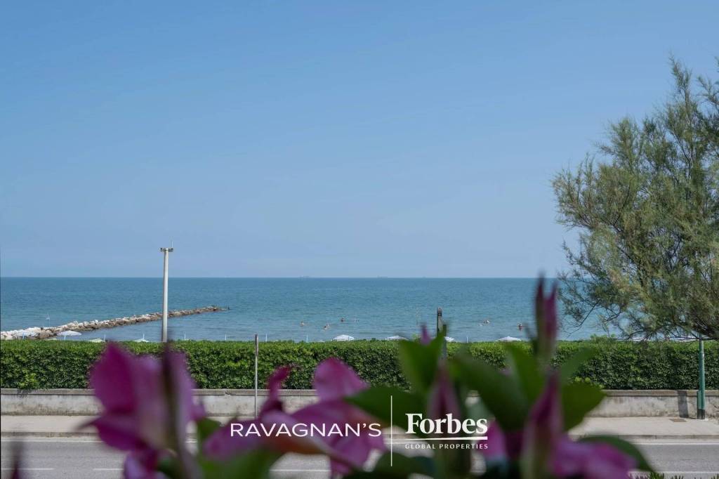 appartamento in vendita a Venezia in zona Lido di Venezia