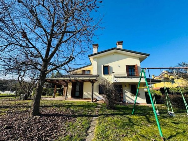 casa indipendente in vendita a Venezia in zona Carpenedo