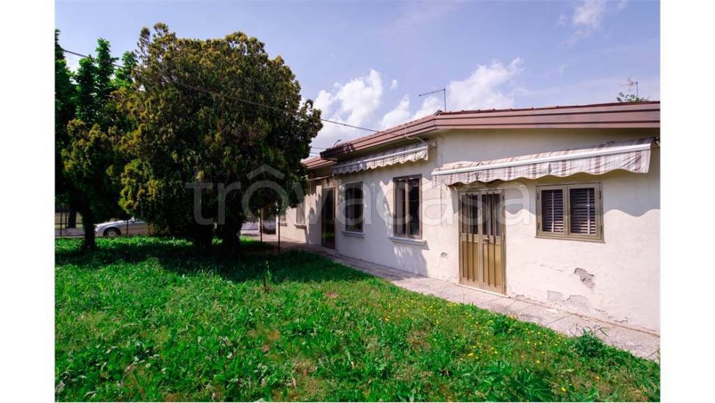 casa indipendente in vendita a Venezia in zona Chirignago