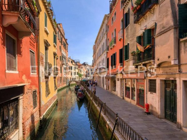 appartamento in vendita a Venezia in zona Sestiere Castello