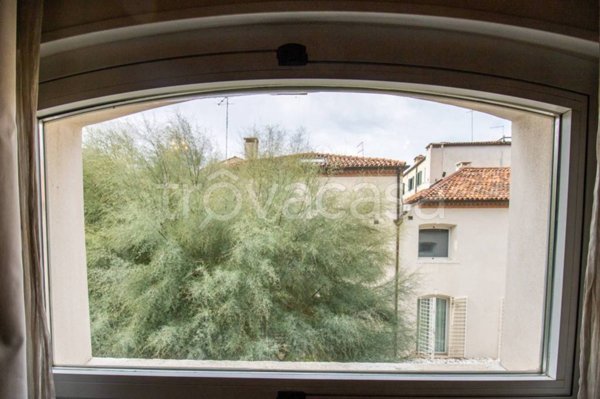 casa indipendente in vendita a Venezia in zona Sestiere Santa Croce