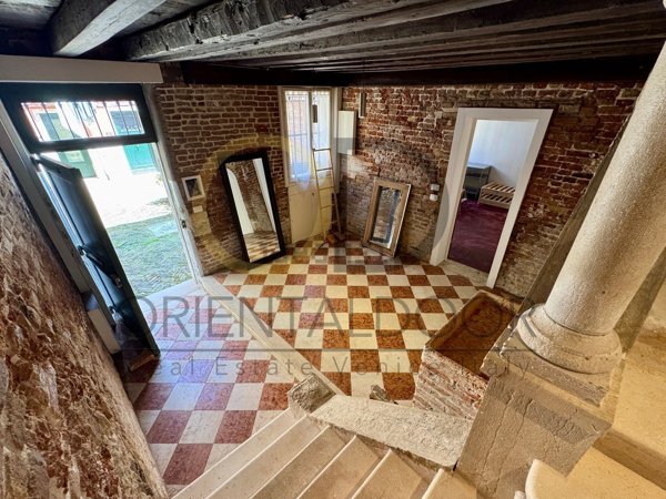appartamento in vendita a Venezia in zona Sestiere San Polo