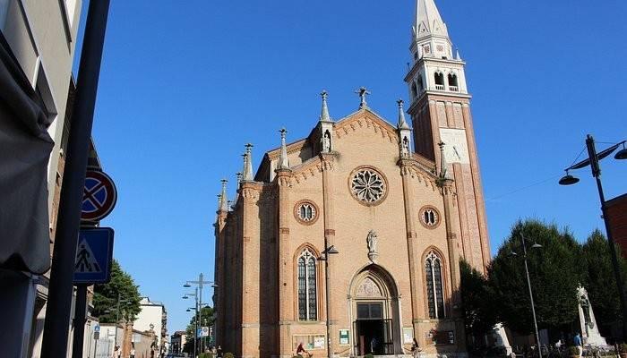 appartamento in vendita a Venezia in zona Carpenedo