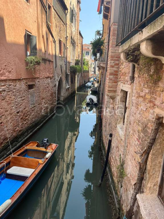 appartamento in vendita a Venezia in zona Sestiere San Polo