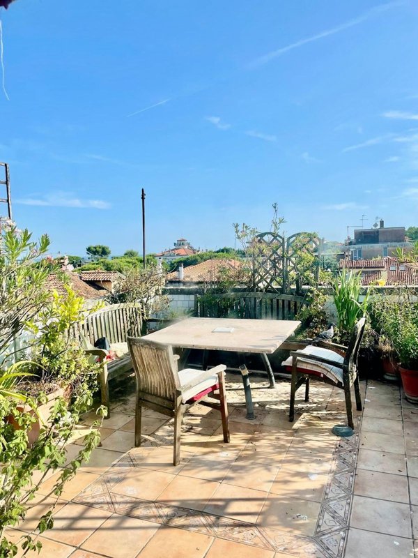 appartamento in vendita a Venezia in zona Lido di Venezia