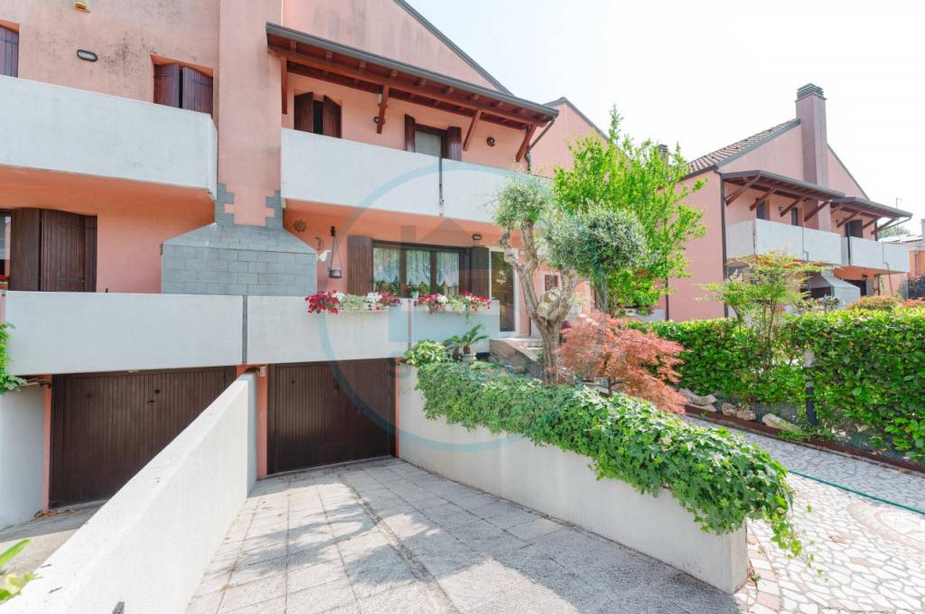 casa indipendente in vendita a Venezia in zona Chirignago