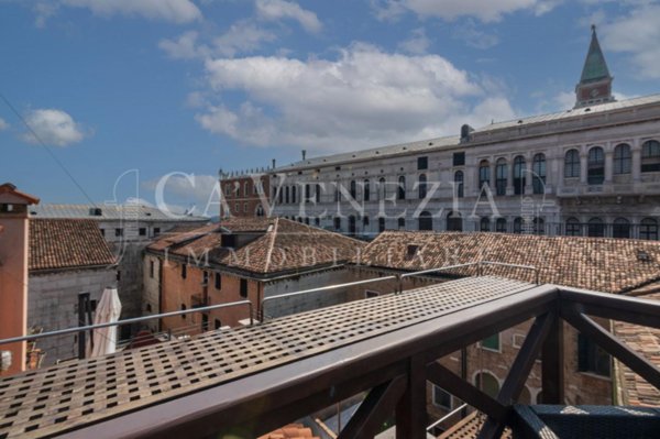appartamento in vendita a Venezia in zona Sestiere San Marco