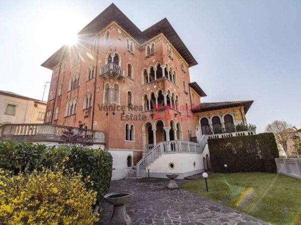 appartamento in vendita a Venezia in zona Sestiere San Marco