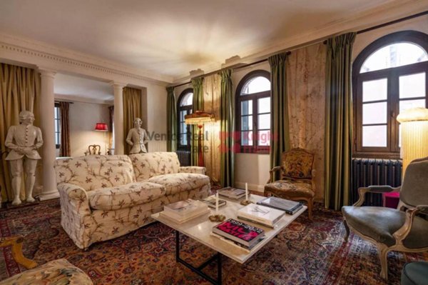 appartamento in vendita a Venezia in zona Sestiere Santa Croce
