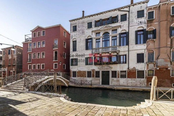 appartamento in vendita a Venezia in zona Sestiere Santa Croce