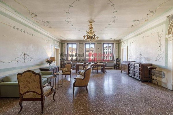 appartamento in vendita a Venezia in zona Sestiere Castello