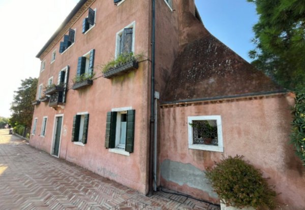 casa indipendente in vendita a Venezia in zona Mestre