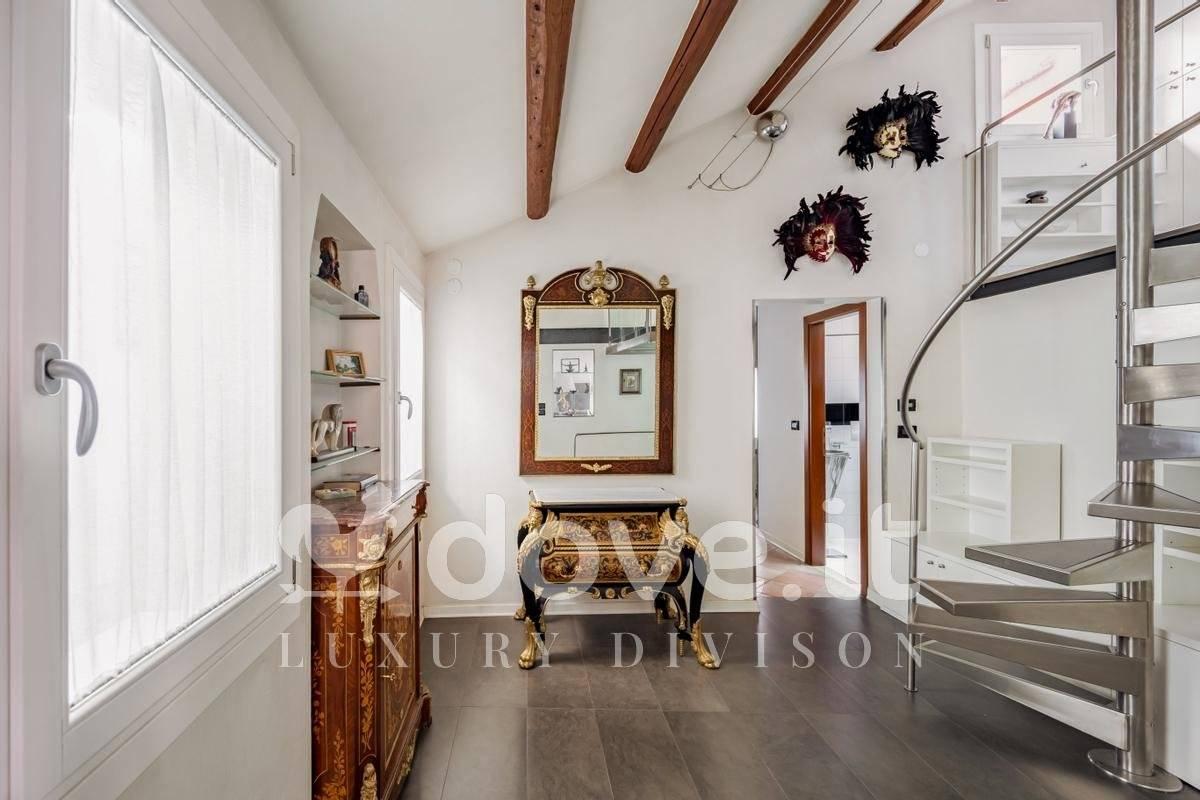 appartamento in vendita a Venezia in zona Sestiere San Marco