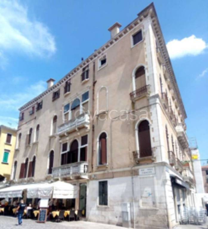 ufficio in vendita a Venezia in zona Sestiere San Marco