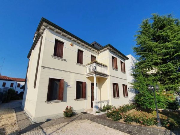 casa indipendente in vendita a Venezia in zona Marghera