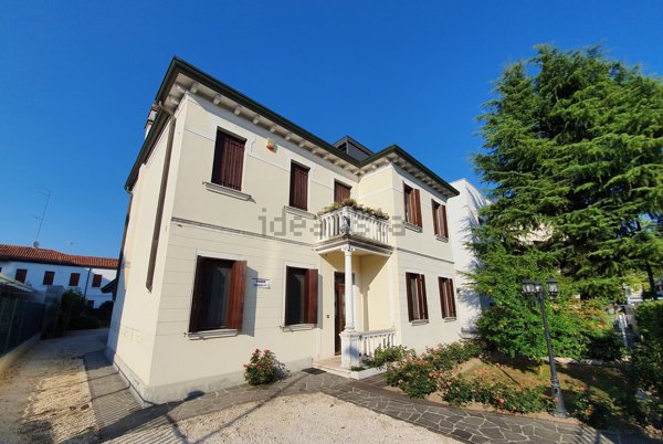 casa indipendente in vendita a Venezia in zona Mestre