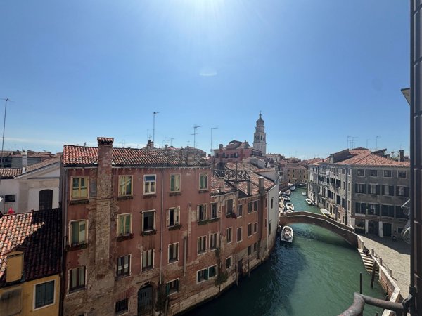 appartamento in vendita a Venezia in zona Sestiere Castello