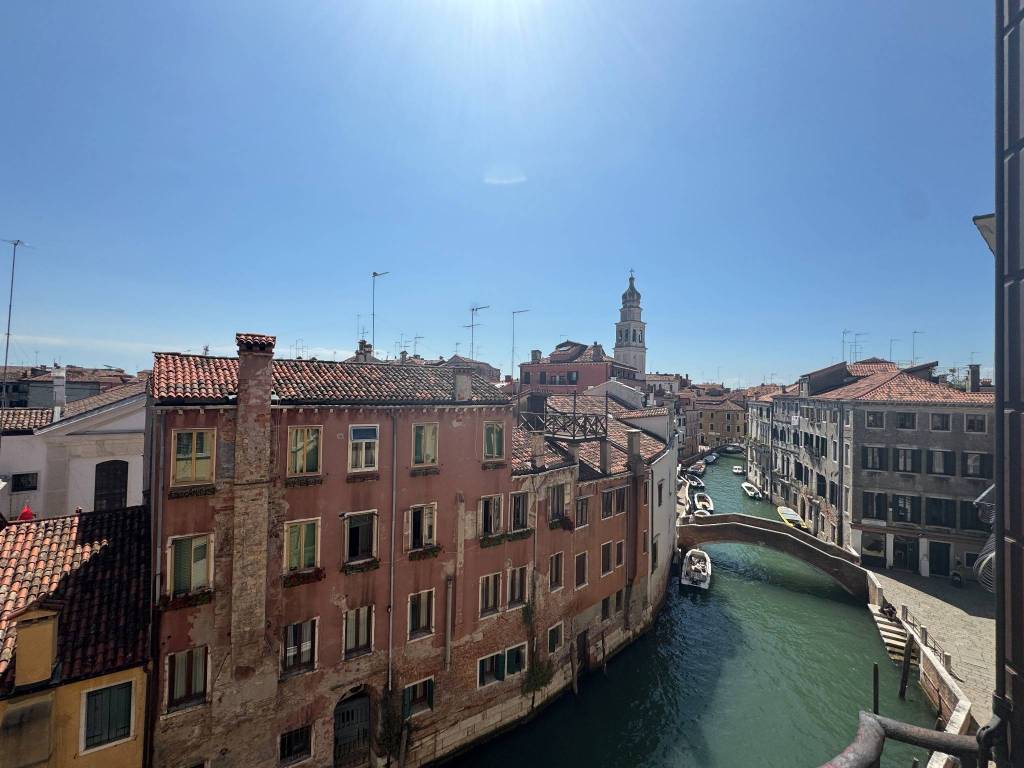 appartamento in vendita a Venezia in zona Sestiere Castello