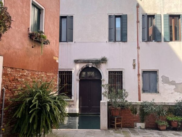 appartamento in vendita a Venezia in zona Sestiere San Polo
