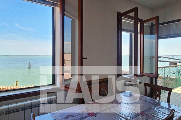 appartamento in vendita a Venezia in zona Murano