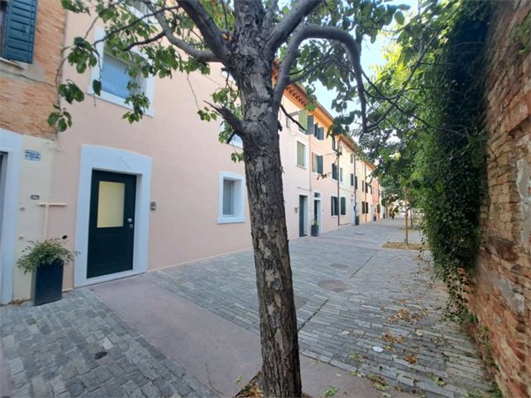 casa indipendente in vendita a Venezia in zona Mestre