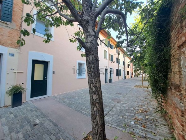 casa indipendente in vendita a Venezia in zona Mestre