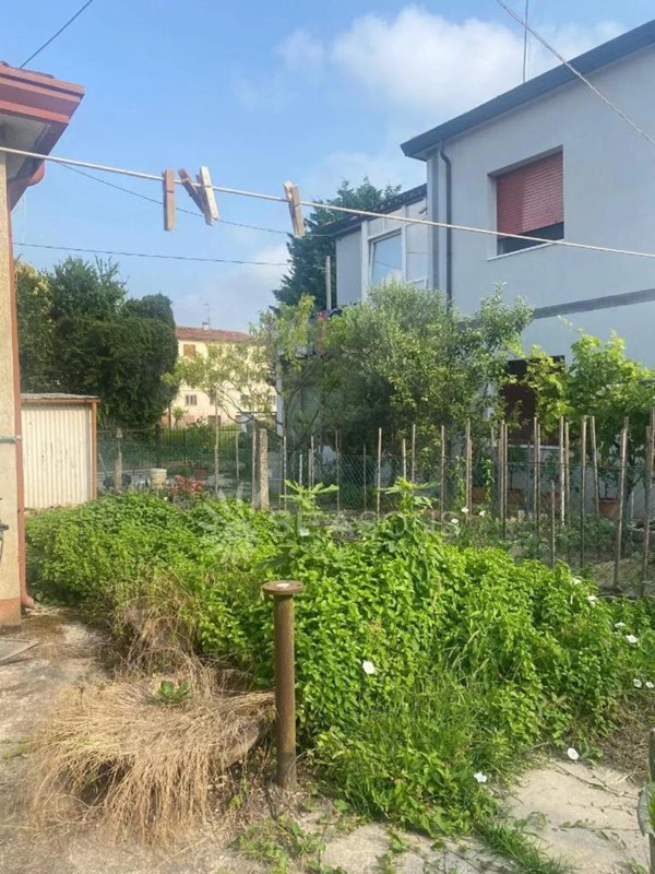 casa indipendente in vendita a Venezia in zona Carpenedo