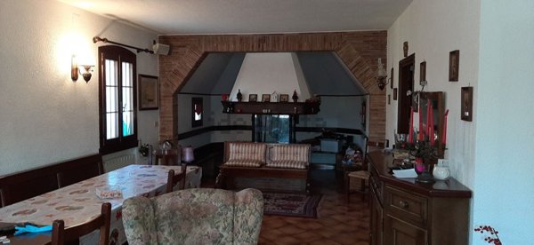 esavano in vendita a Venezia in zona Mestre